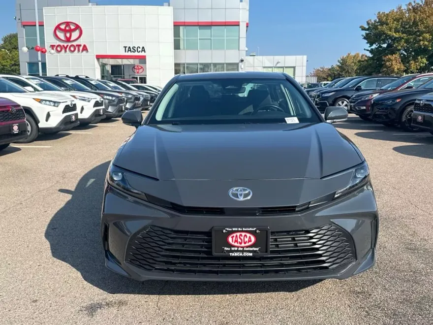 2025 Toyota Camry XSE photo 1
