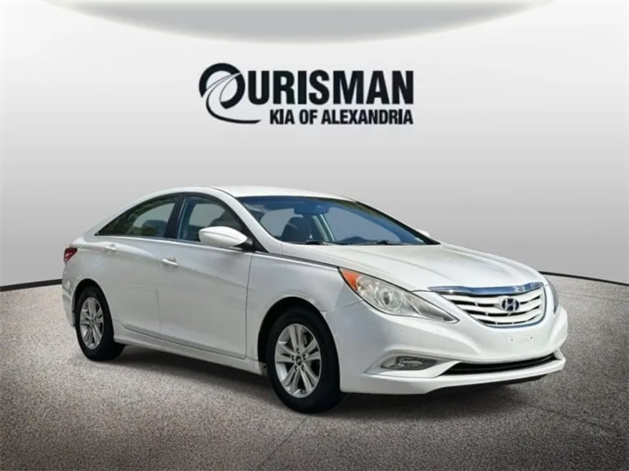 2013 Hyundai Sonata GLS photo 1