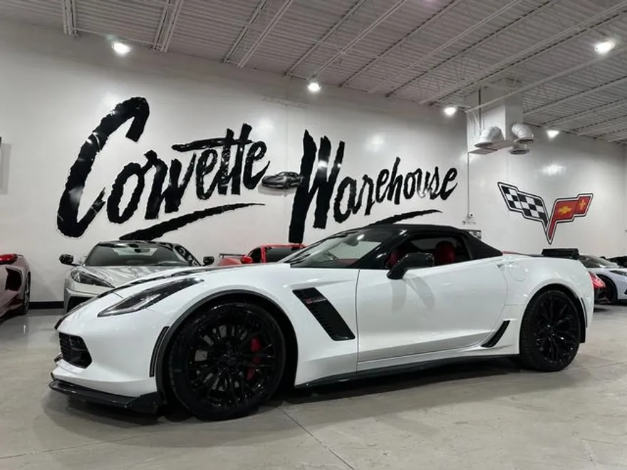 2016 Chevrolet Corvette Z06 Convertible photo 1
