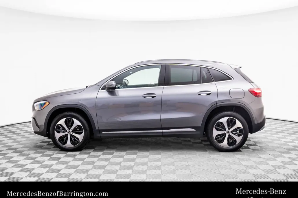2026 Mercedes Benz GLA 250 4MATIC photo 1