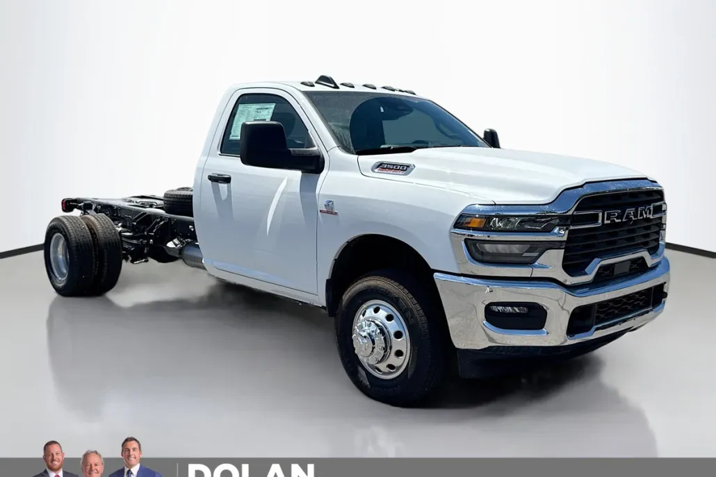 2025 Ram 3500 Tradesman Big Horn photo 1