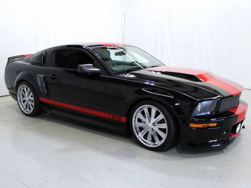 2006 Ford Mustang GT Deluxe photo 1