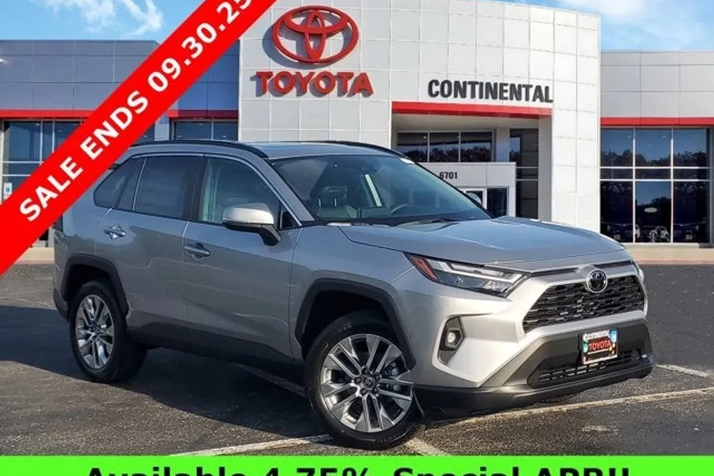 2025 Toyota RAV4 XLE Premium photo 1