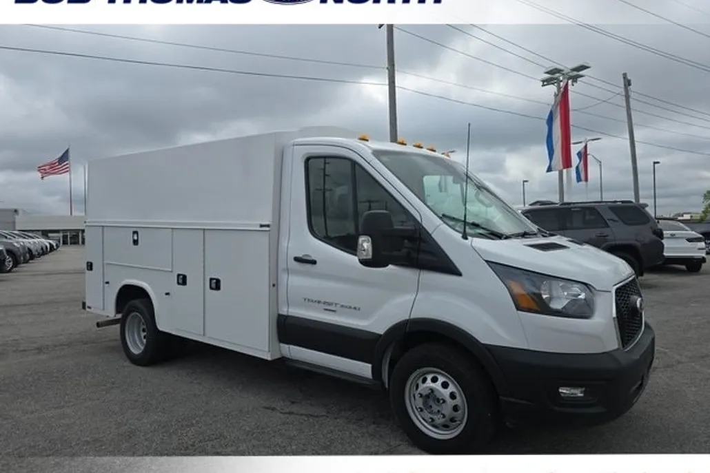 2024 Ford Transit photo 1