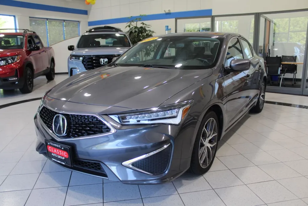 2021 Acura ILX Premium photo 1