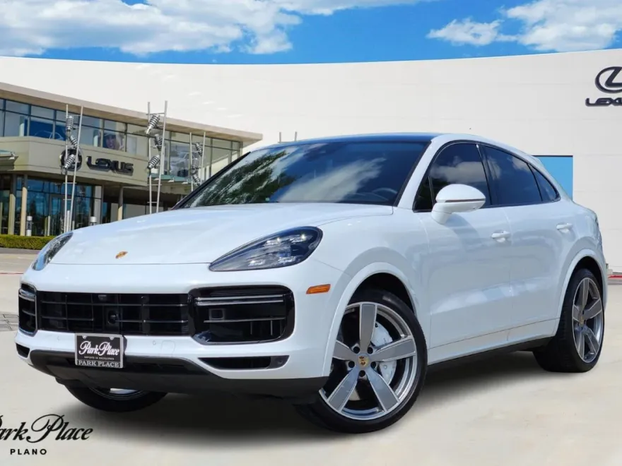 2023 Porsche Cayenne Coupe Turbo photo 1