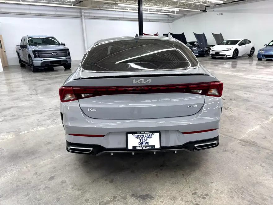 2023 Kia K5 GT-Line photo 9