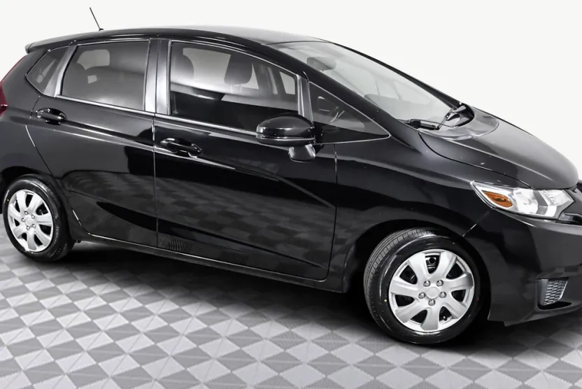 2017 Honda Fit LX photo 1
