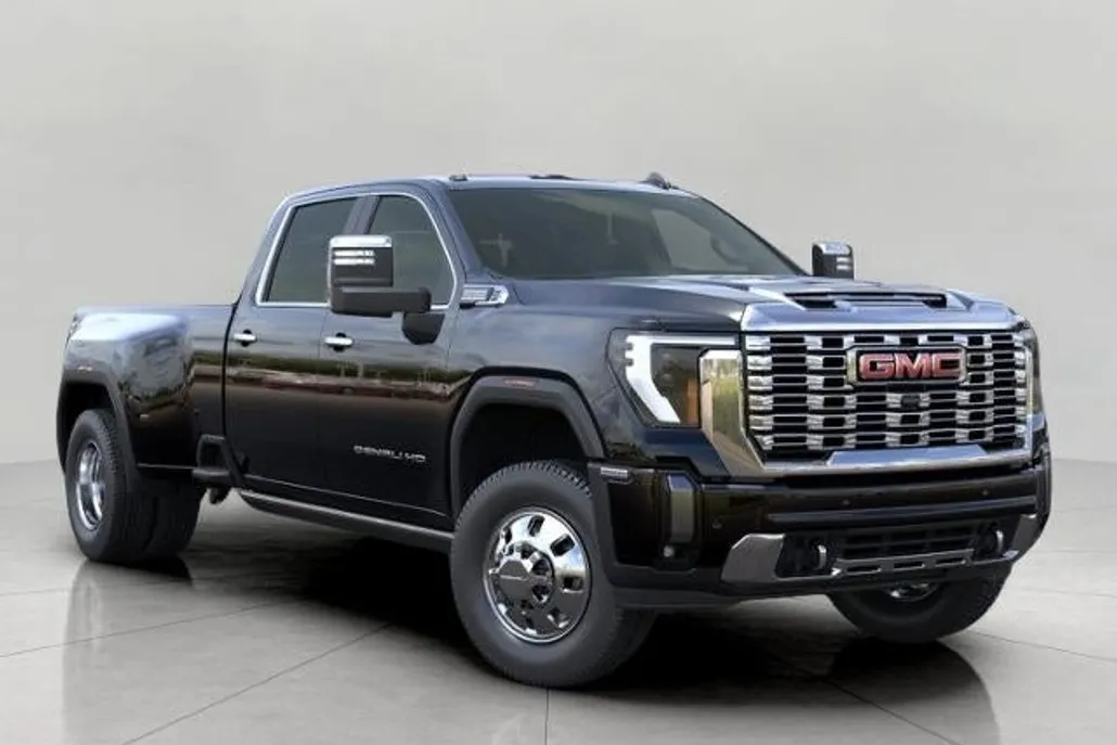 2026 Gmc Sierra 3500 HD Denali photo 1