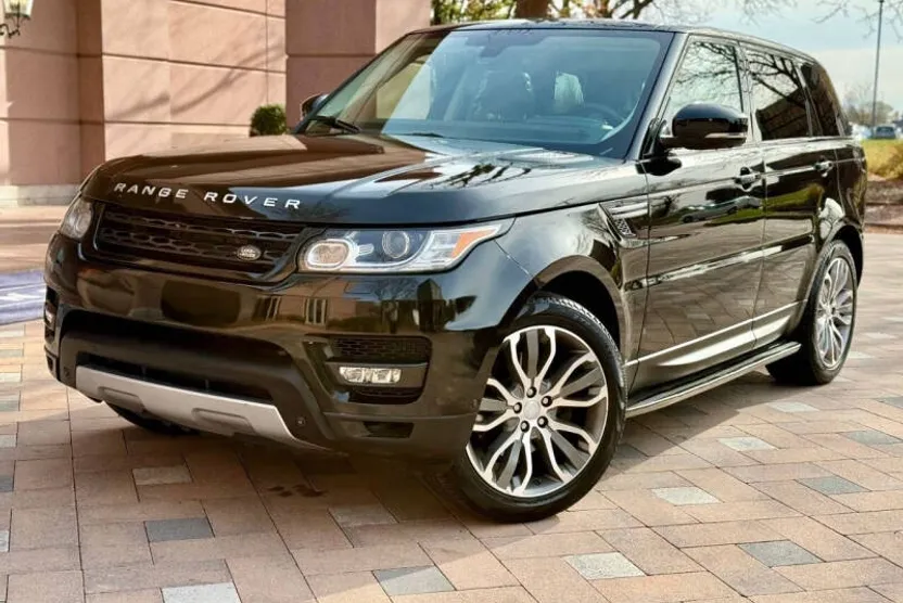 2015 Land Rover Range Rover Sport HSE photo 1