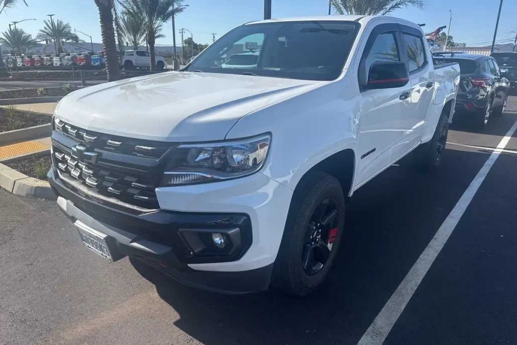2021 Chevrolet Colorado LT photo 1