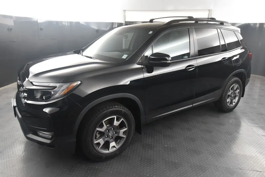 2022 Honda Passport TrailSport photo 1