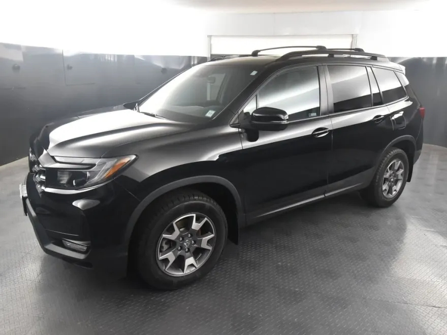 2022 Honda Passport TrailSport photo 1