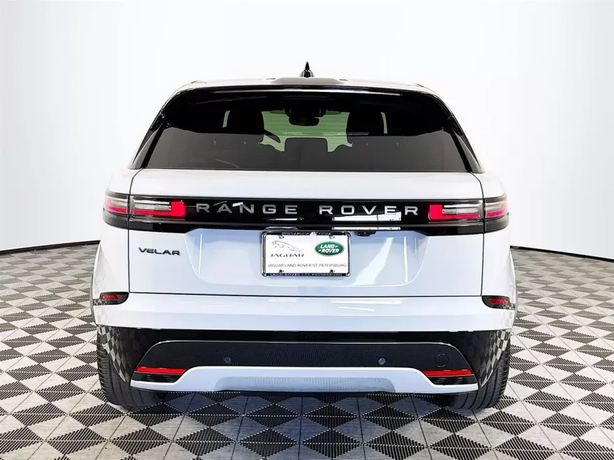 2026 Land Rover Range Rover Velar SE photo 1