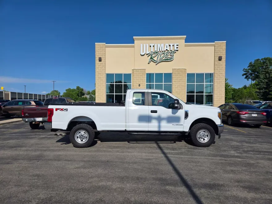 2018 Ford F-250 XL photo 1