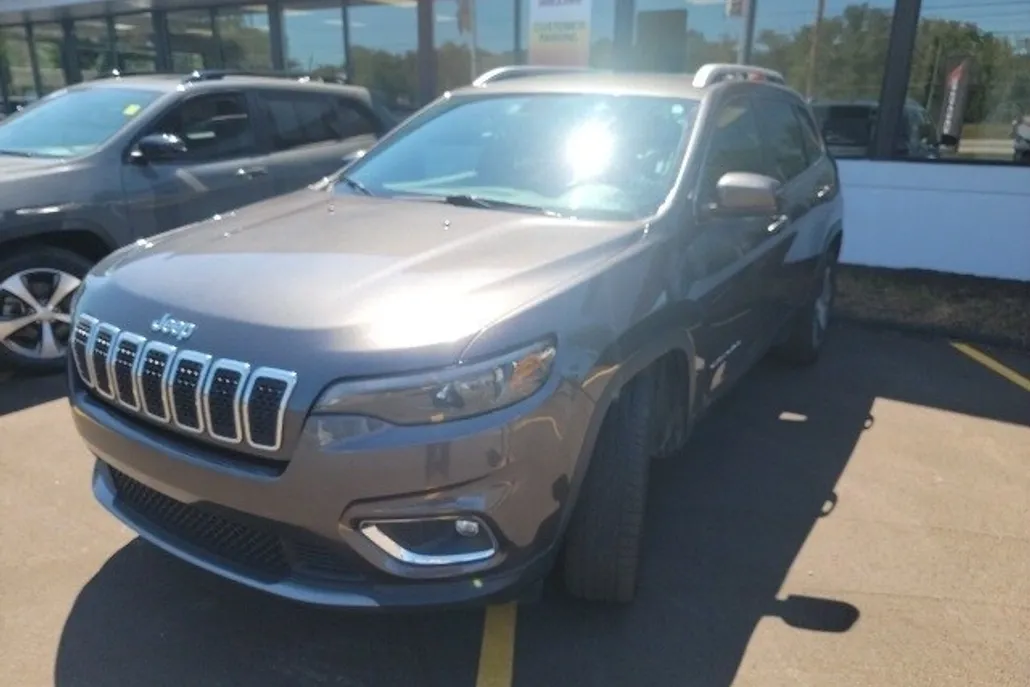 2020 Jeep Cherokee Limited photo 1