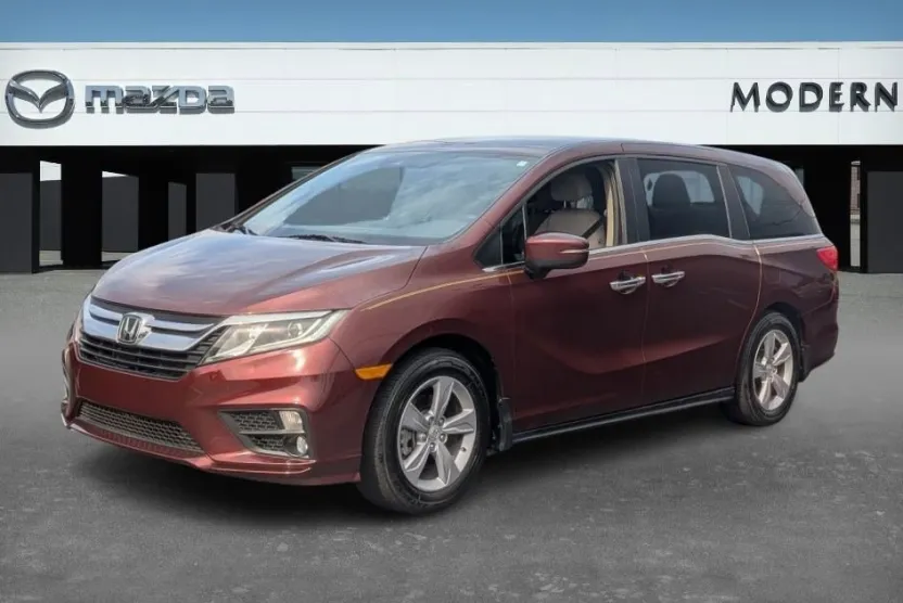 2018 Honda Odyssey EX photo 1