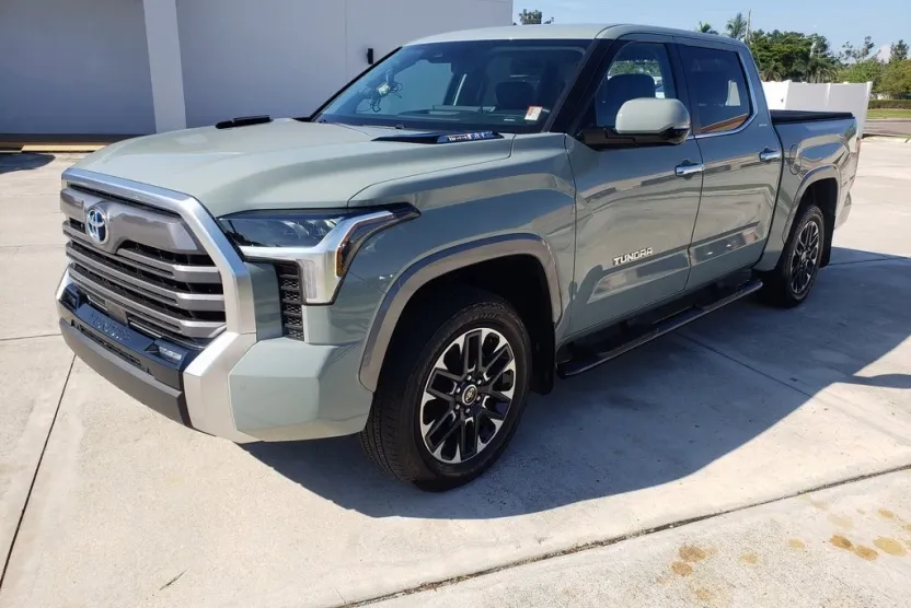 2024 Toyota Tundra Limited photo 1