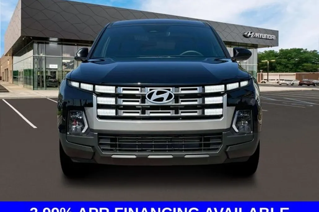 2025 Hyundai Santa Cruz SE photo 1