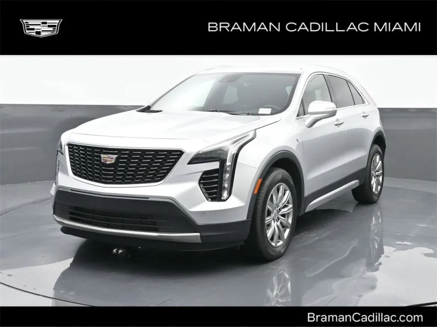 2021 Cadillac XT4 Premium Luxury photo 1