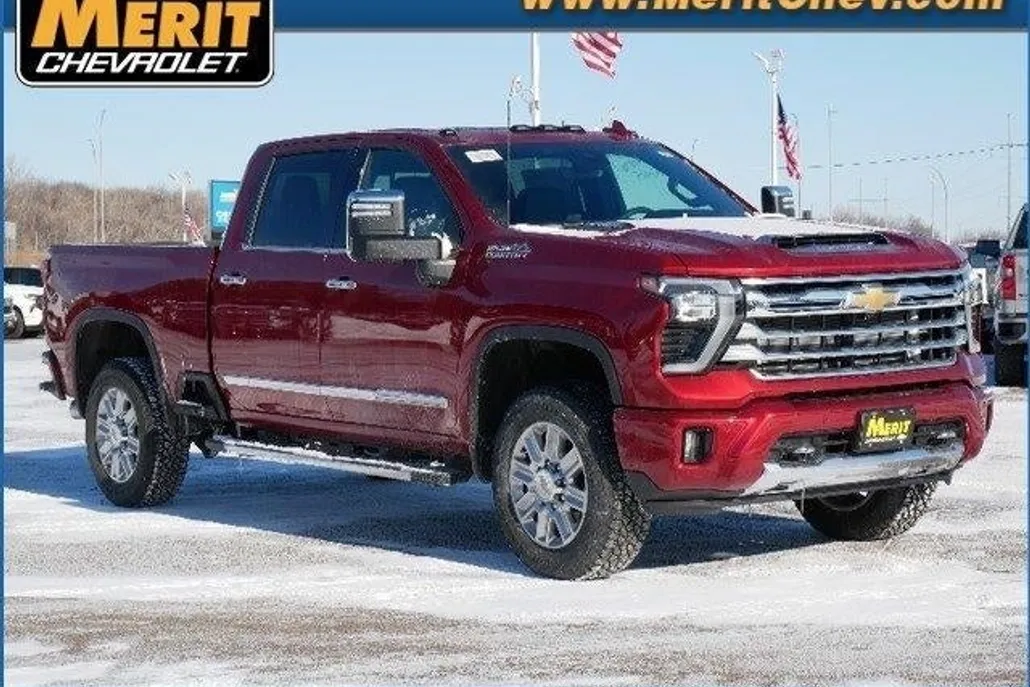 2025 Chevrolet Silverado 3500HD High Country photo 1