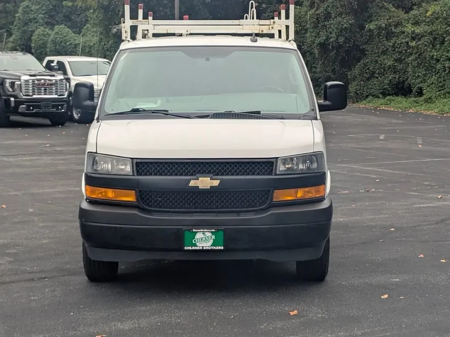 2019 Chevrolet Express 3500 Work Van photo 1