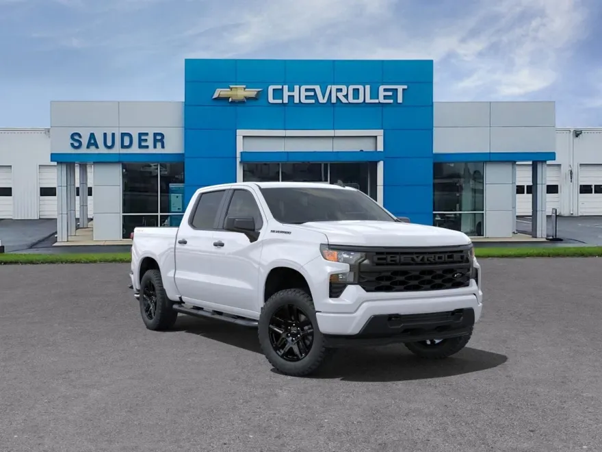 2025 Chevrolet Silverado 1500 Custom photo 1