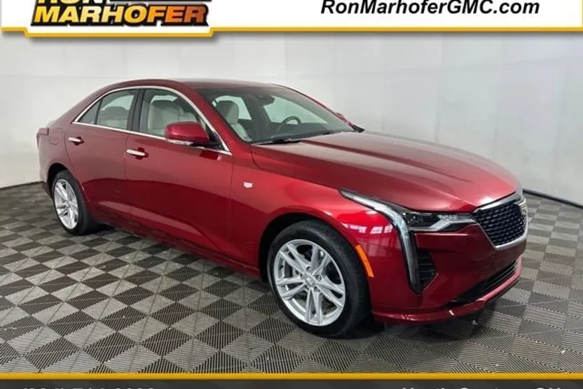 2024 Cadillac CT4 Luxury photo 1