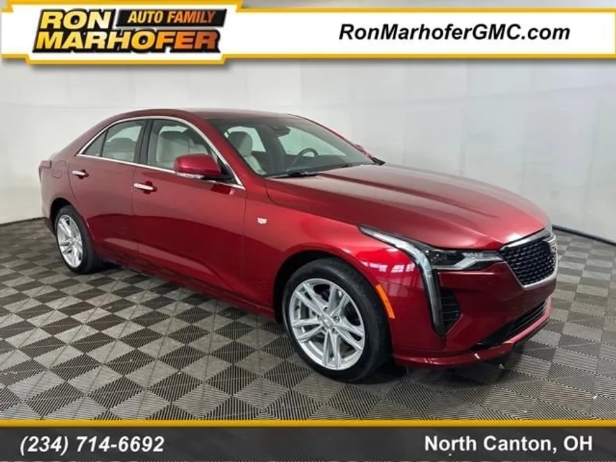 2024 Cadillac CT4 Luxury photo 1