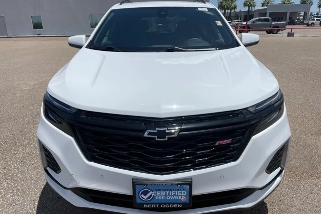 2024 Chevrolet Equinox RS photo 1