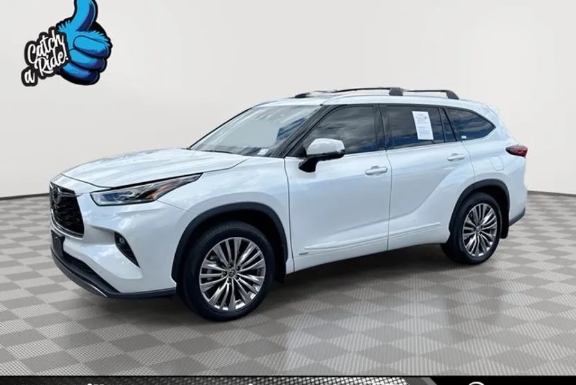 2022 Toyota Highlander Hybrid Platinum photo 1