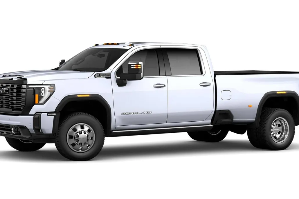 2026 Gmc Sierra 3500 HD Denali Ultimate photo 1