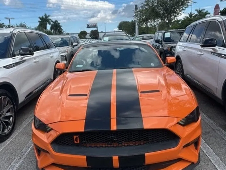 2020 Ford Mustang GT Premium photo 1