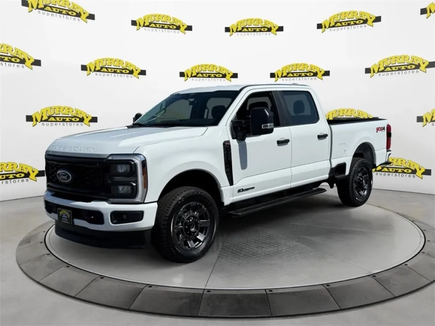 2025 Ford F-350 photo 1