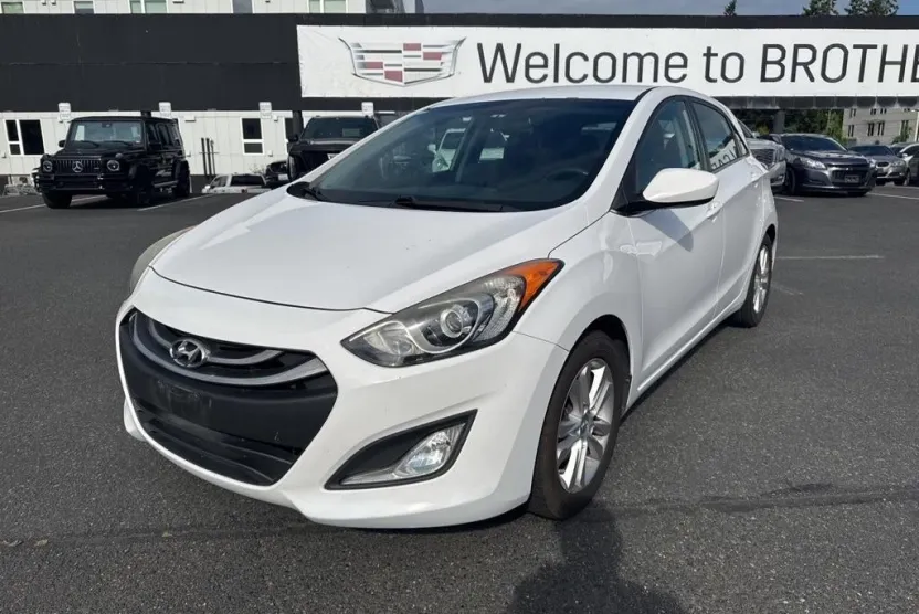 2013 Hyundai Elantra GT Base photo 1