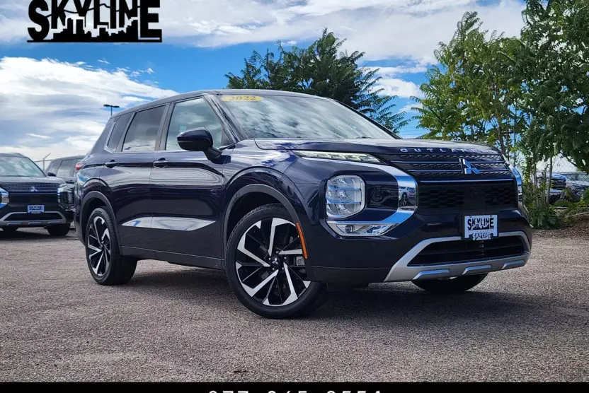 2022 Mitsubishi Outlander SE S-AWC photo 1