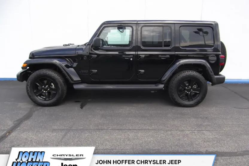 2021 Jeep Wrangler Unlimited Sahara Altitude photo 1
