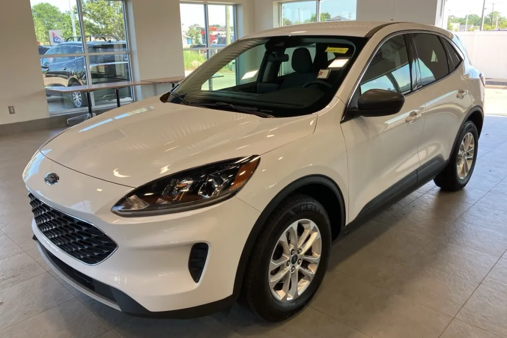 2022 Ford Escape SE photo 1