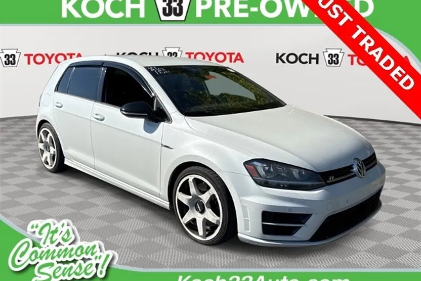 2017 Volkswagen Golf R 4Motion photo 1