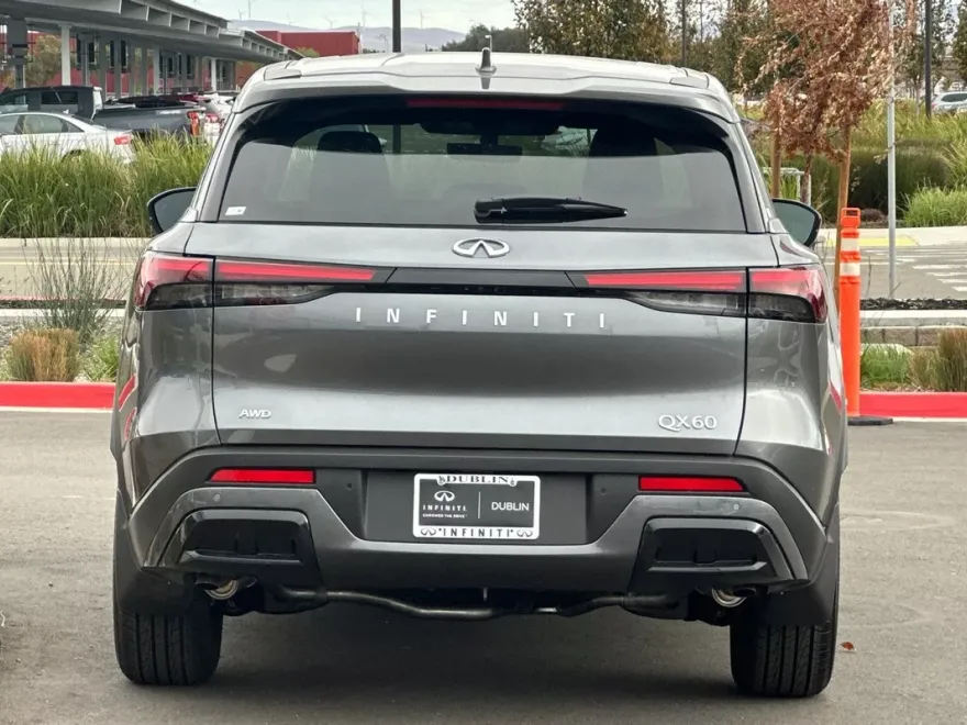 2025 Infiniti QX60 Pure photo 1