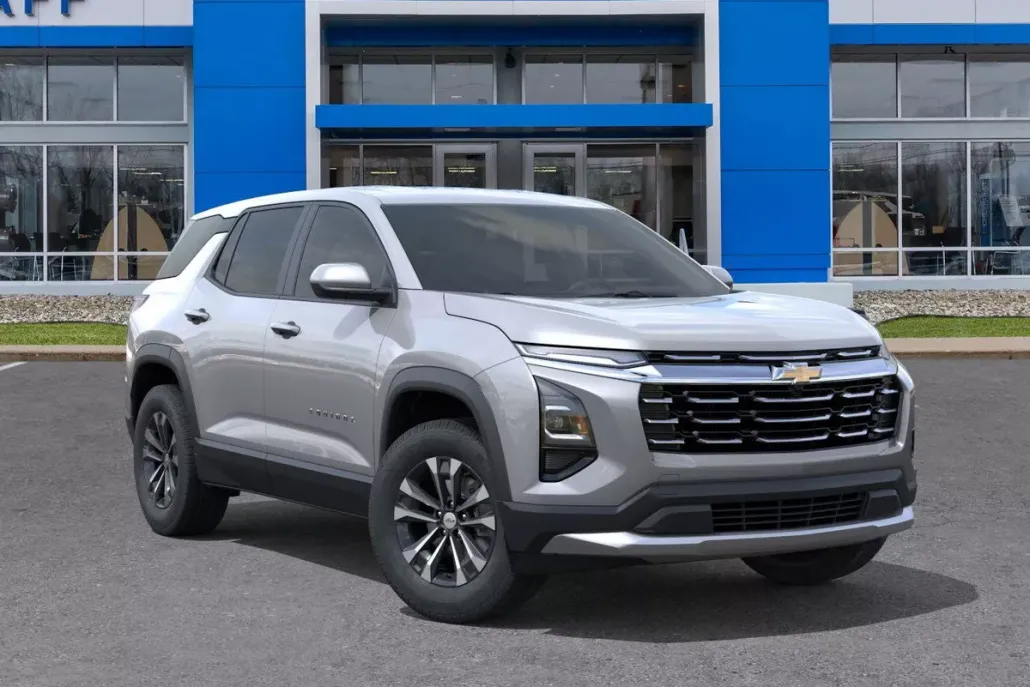 2026 Chevrolet Equinox LT photo 1