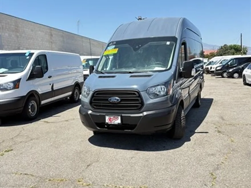 2019 Ford Transit photo 1