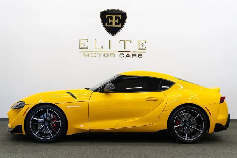 2021 Toyota Supra 3.0 photo 1