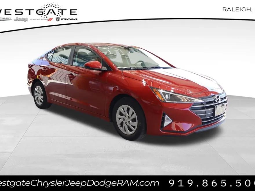 2020 Hyundai Elantra SE photo 1