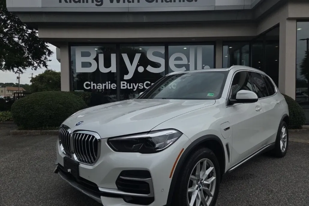 2022 Bmw X5 xDrive45e photo 1