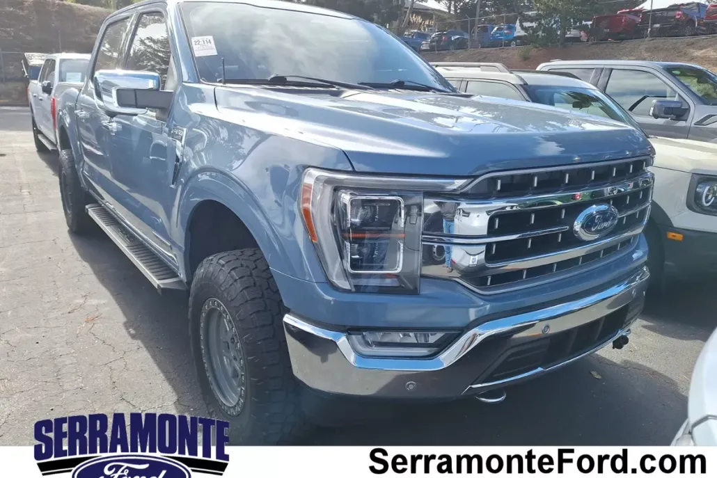 2023 Ford F-150 Lariat photo 1