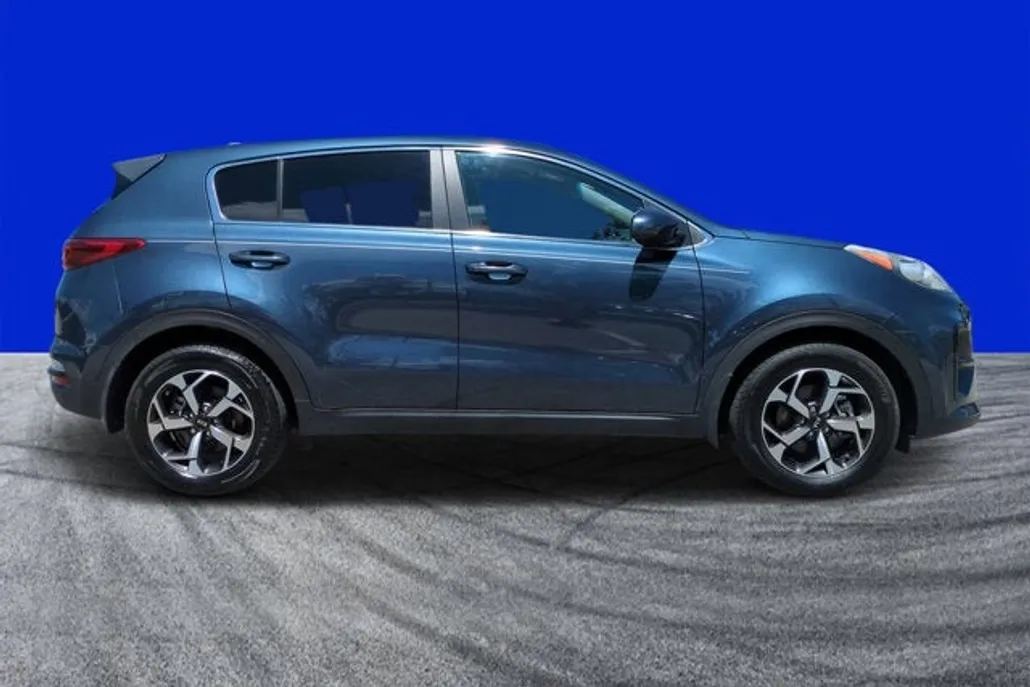 2021 Kia Sportage LX photo 1