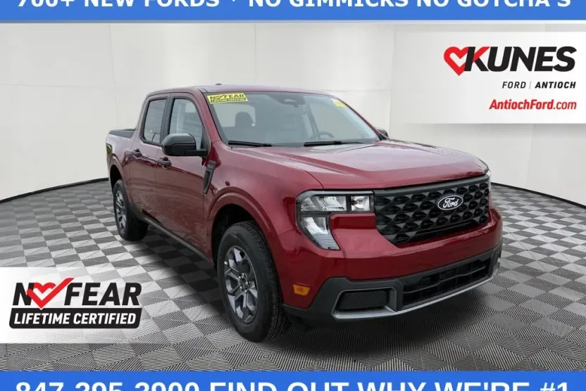 2025 Ford Maverick XLT photo 1