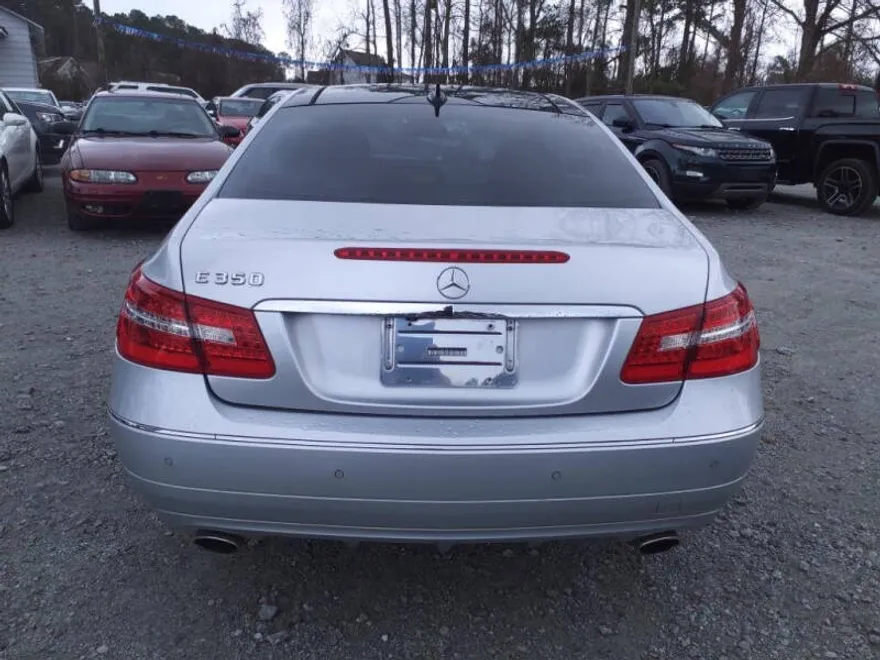 2012 Mercedes Benz E 350 photo 1