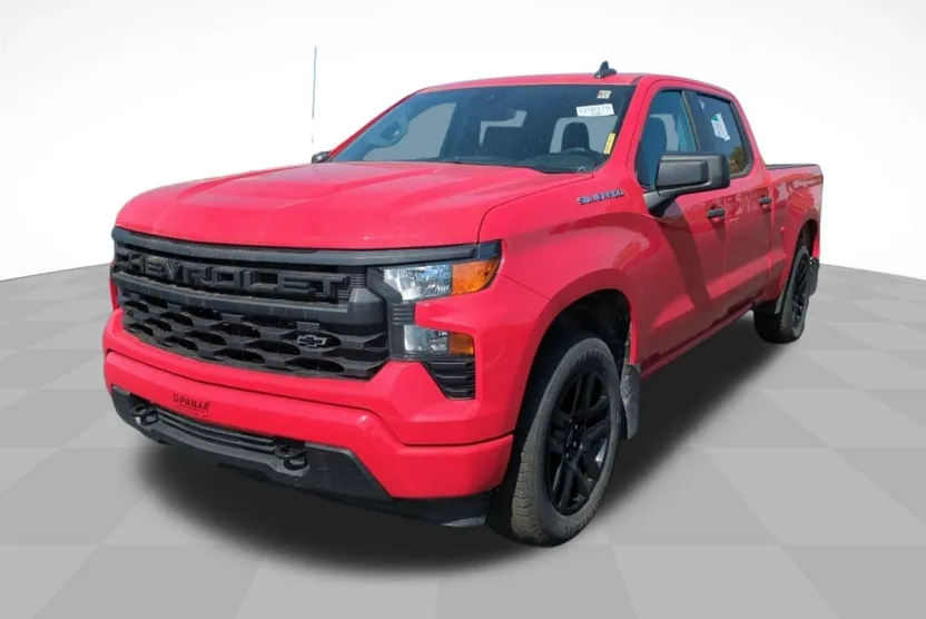 2023 Chevrolet Silverado 1500 Custom photo 1
